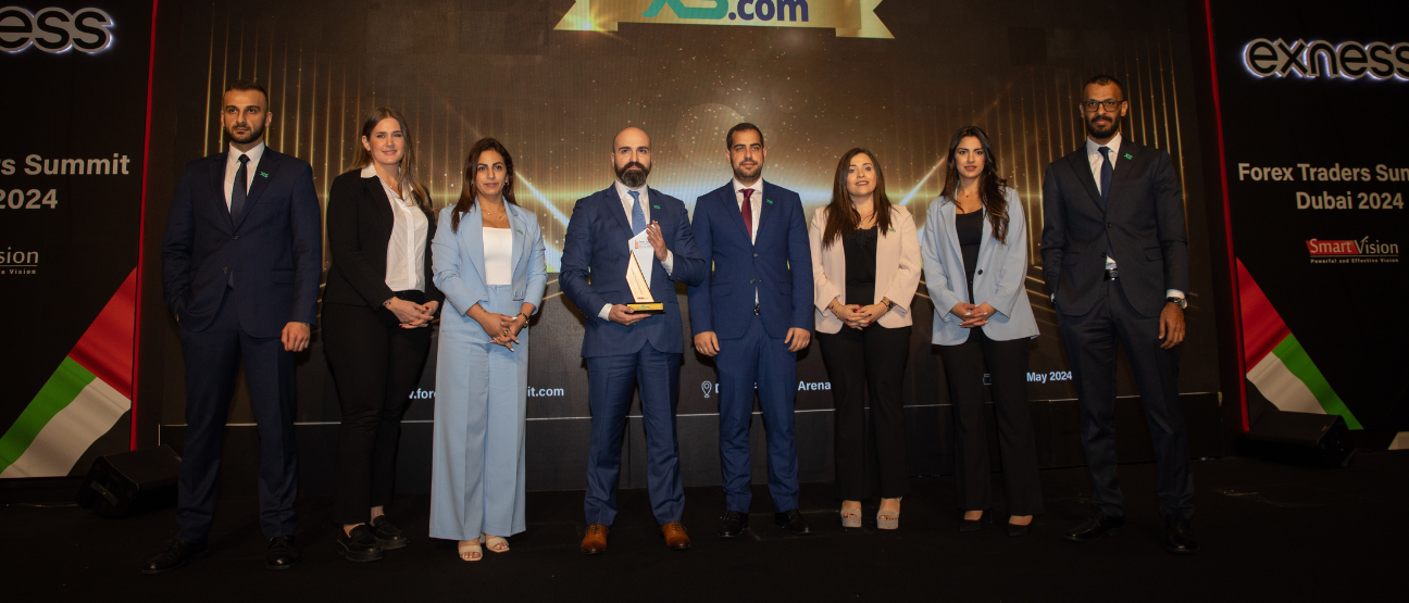 XS.com remporte le prix du "Meilleur Programme de Partenariat" lors du Sommet des Traders de Dubai