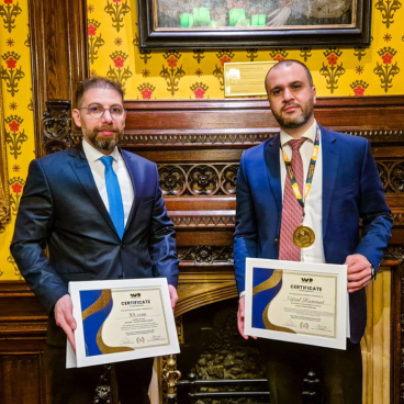 XS.com remporte les prix de la marque mondiale puissante et du leader à la Chambre des Lords à Londres.